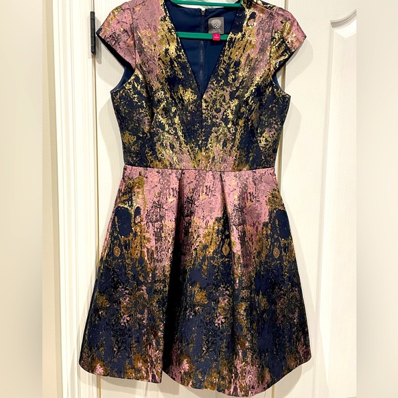 green emerald velvet dress Vince Camuto Jacquard Short Sleeve Fit-and-Flare Dress Pink Multi 8 at  Amazon Women's Clothing store main image 1